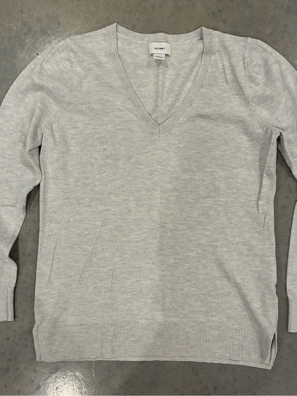 Old Navy Light Heather Gray V-Neck Women's Sweater